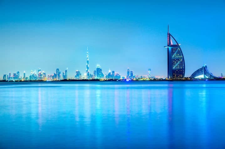 Hiring-in-the-UAE-e1503066623533.jpg